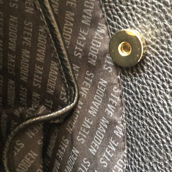NWOT STEVE MADDEN Cross/Messenger bag (Vegan) - Picture 8 of 16